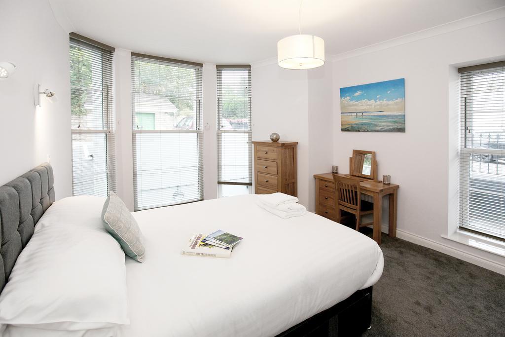 Austens Apartments Торки Экстерьер фото