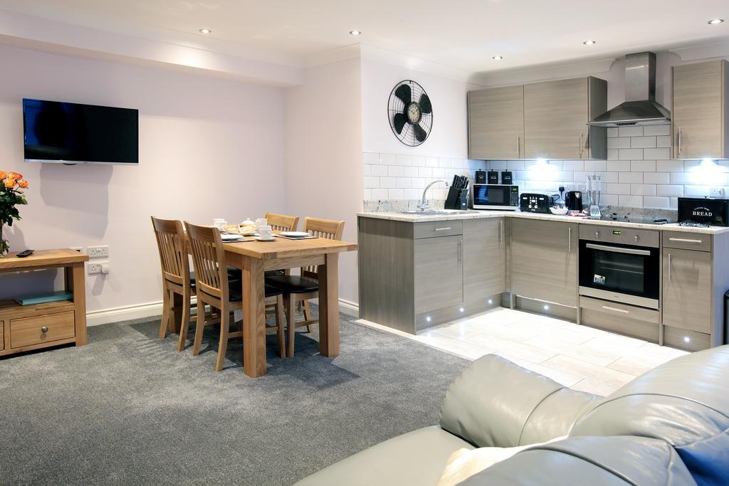 Austens Apartments Торки Экстерьер фото