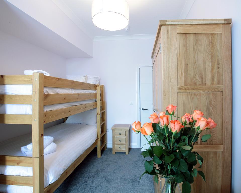 Austens Apartments Торки Экстерьер фото