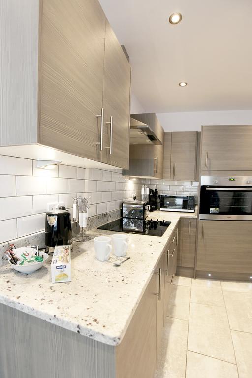Austens Apartments Торки Экстерьер фото