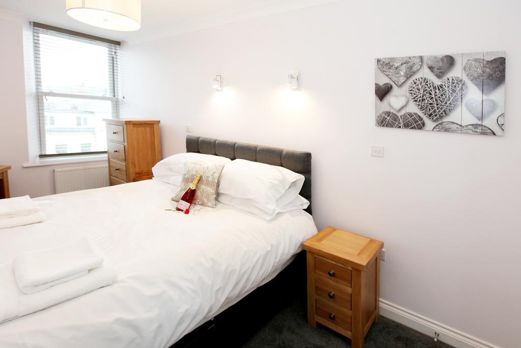 Austens Apartments Торки Экстерьер фото