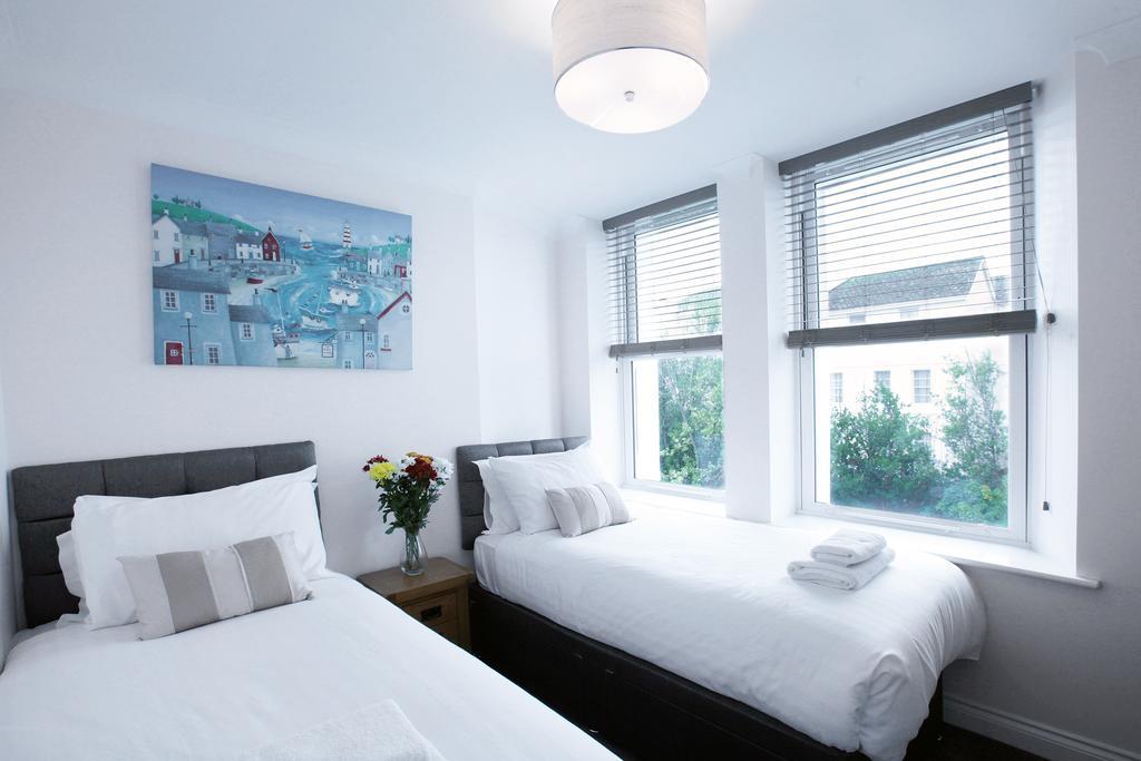 Austens Apartments Торки Экстерьер фото