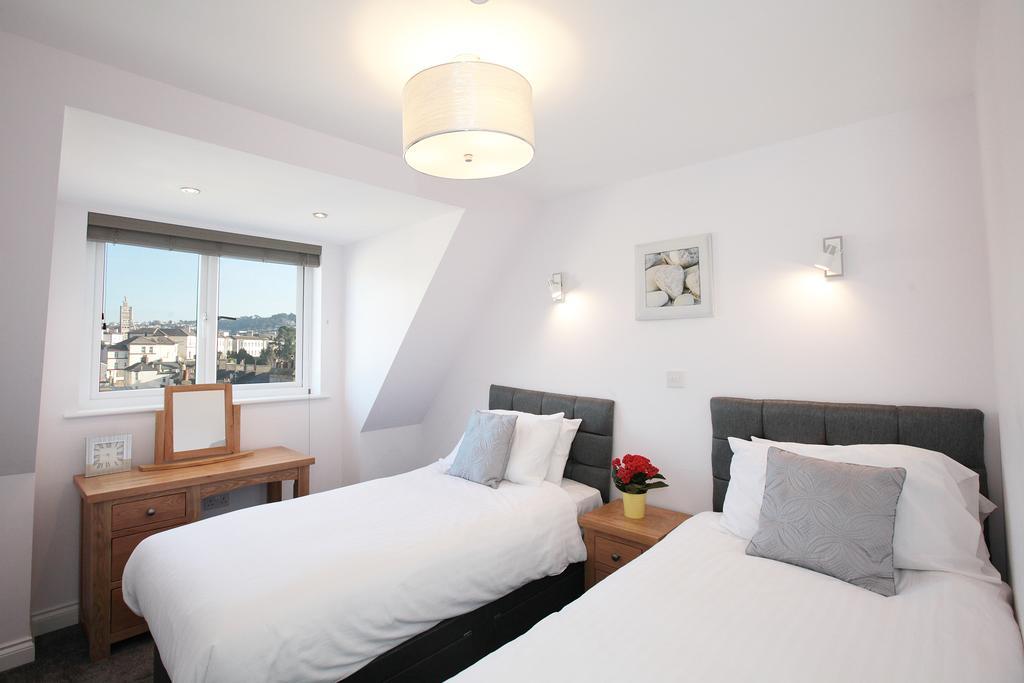 Austens Apartments Торки Экстерьер фото