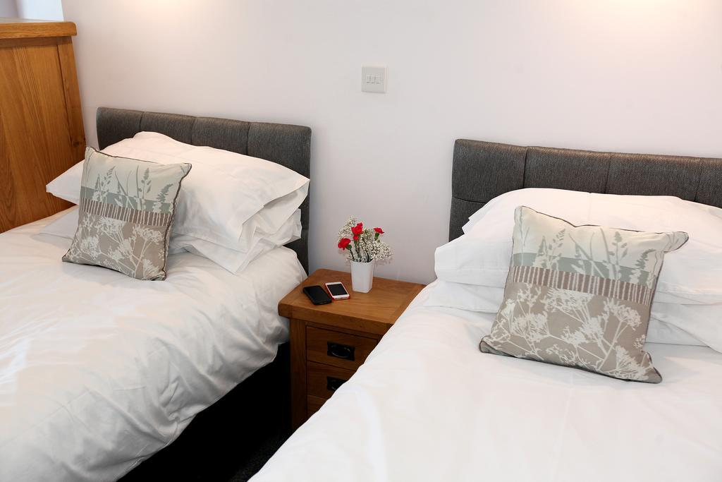 Austens Apartments Торки Экстерьер фото