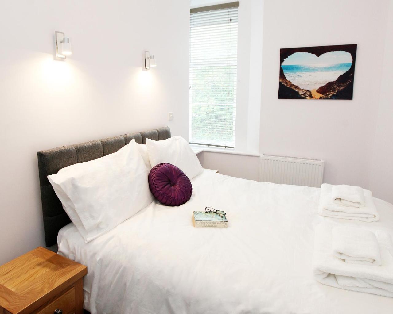 Austens Apartments Торки Экстерьер фото