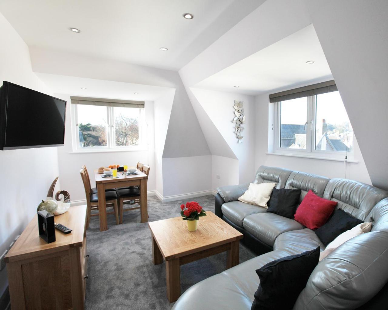 Austens Apartments Торки Экстерьер фото